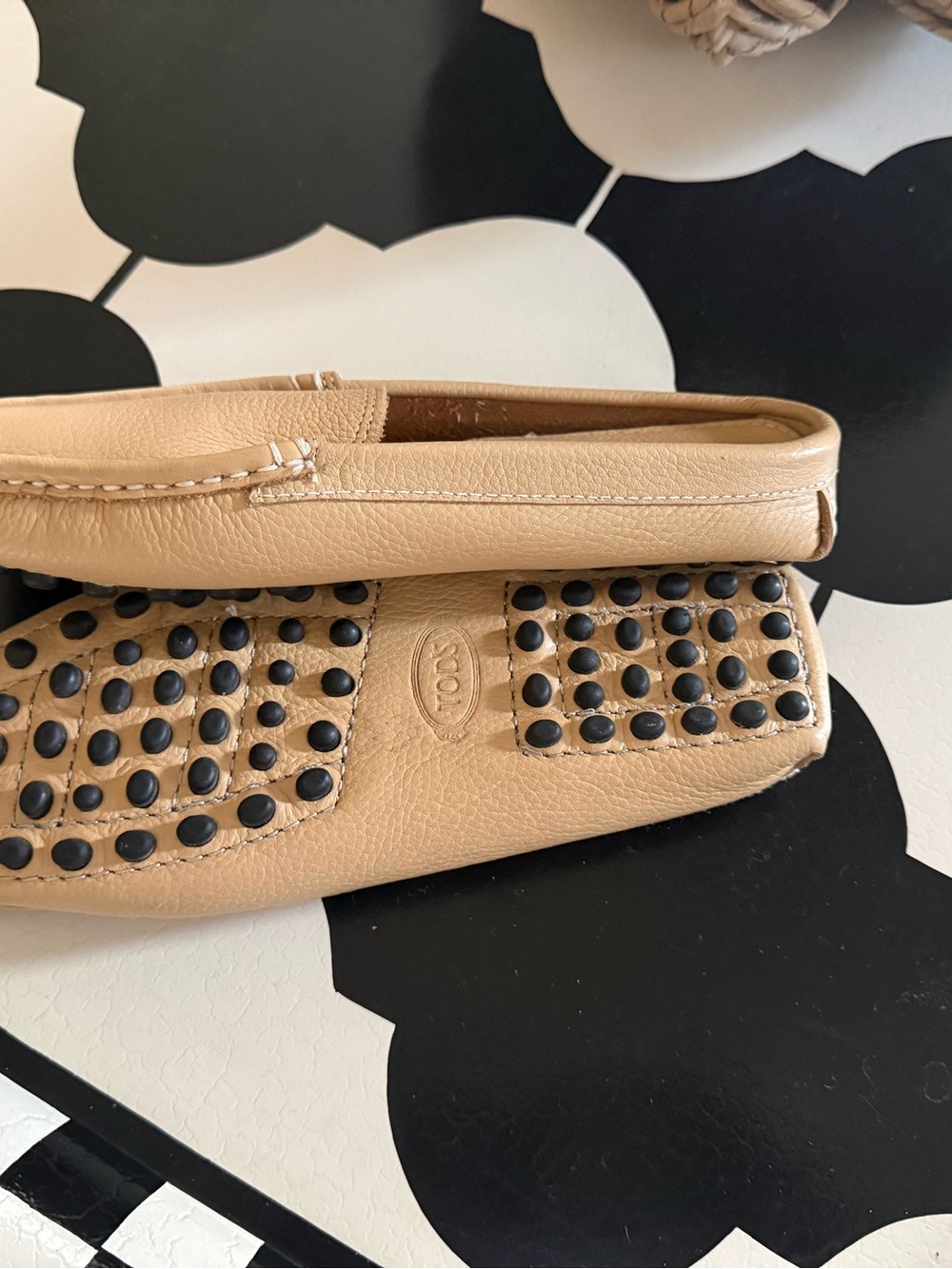Tod's Tan Leather Slip-On Loafers for Men - Picture 4 of 6